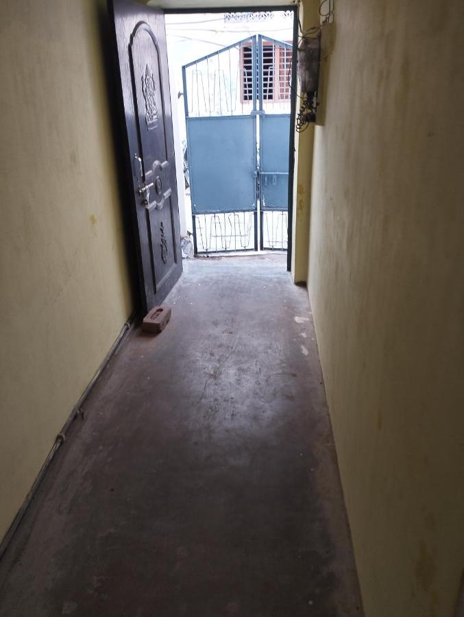 Sri Viswanatham Guest House Varanasi Exterior foto